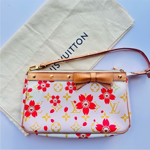 Louis Vuitton Handbags - Like New 💫 Louis Vuitton X Takashi Murakami Limited Edition.